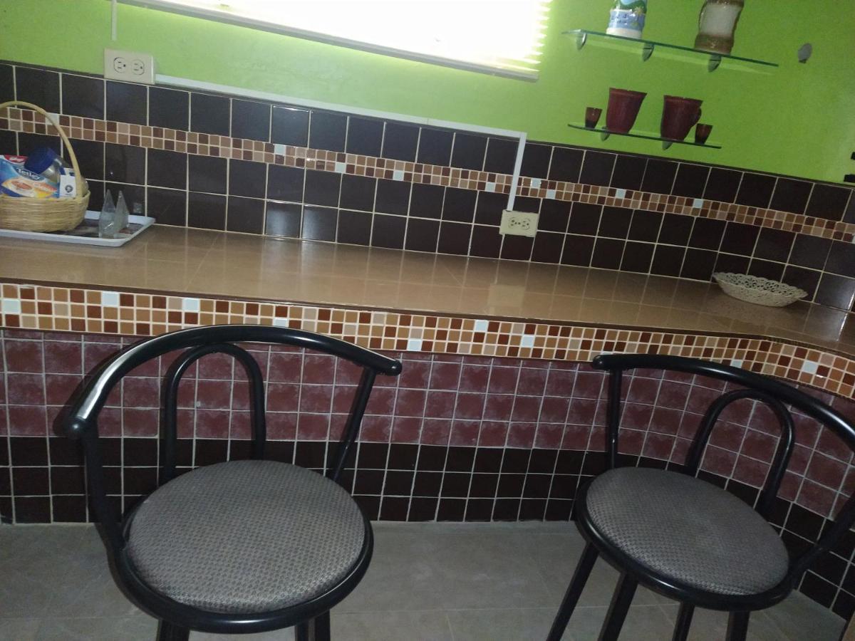 Gables Vacation Rentals With Private Gated Parking Onsite Knockpatrick 외부 사진