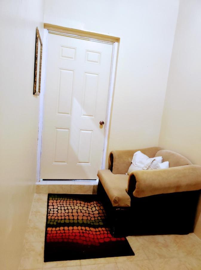 Gables Vacation Rentals With Private Gated Parking Onsite Knockpatrick 외부 사진