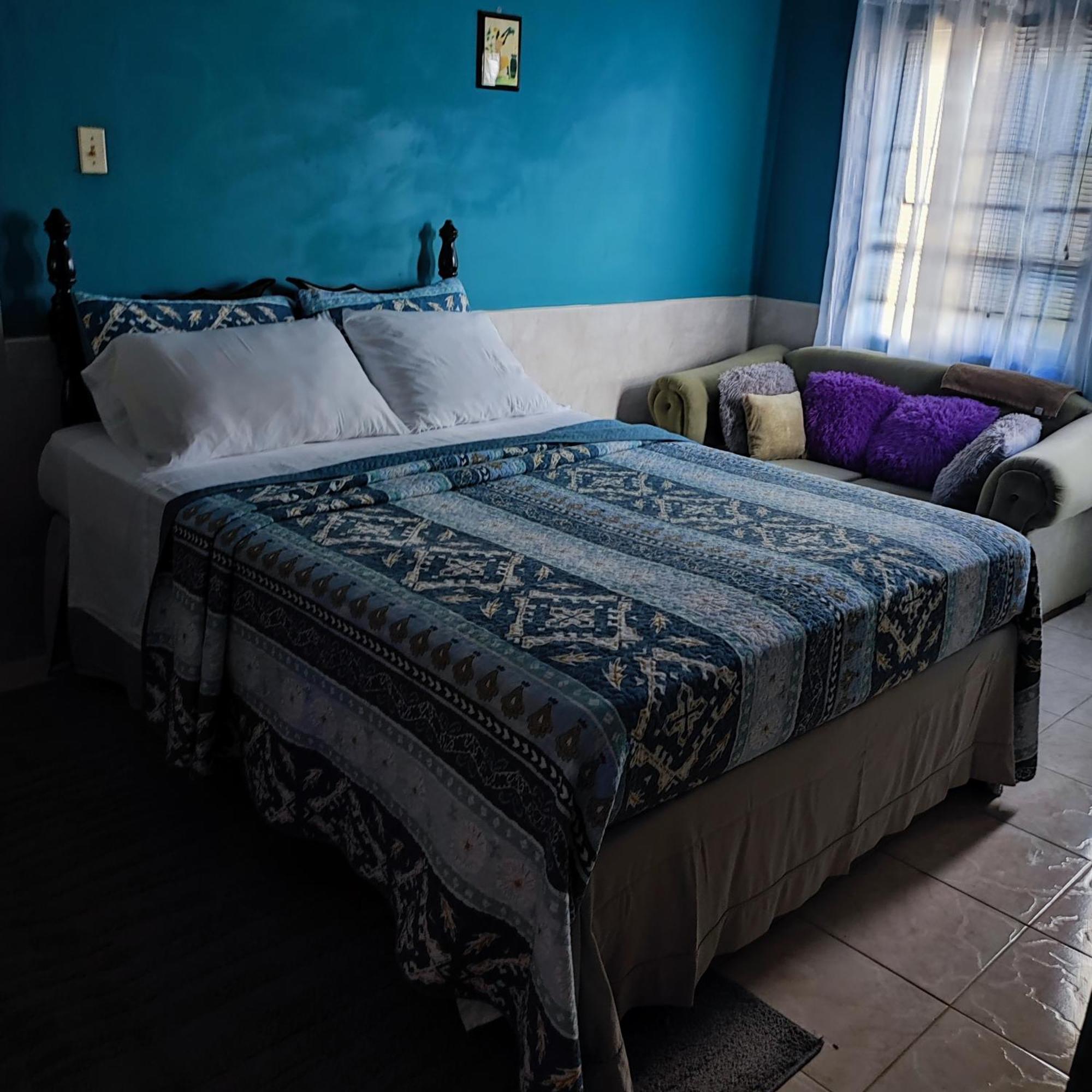 Gables Vacation Rentals With Private Gated Parking Onsite Knockpatrick 외부 사진